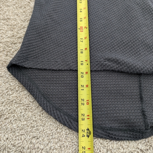 Evereve Delia Waffle Knit Surplice Pullover Top Front Wrap V-Neck - Picture 6 of 9